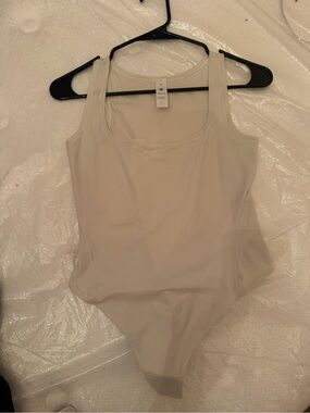 Lululemon bodysuit NWOT